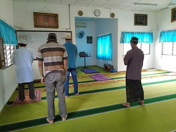 Surau Kampung Pasir (Al-Huda) Picture 2