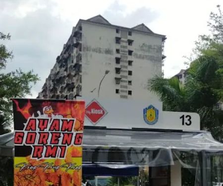 My kiosk mpaj no 13 depan sekolah memengah kebangsaan bandar baru Ampang
