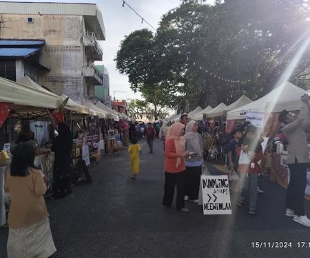 Panggung Wayang Seri Temerloh (Cheap Matenee)