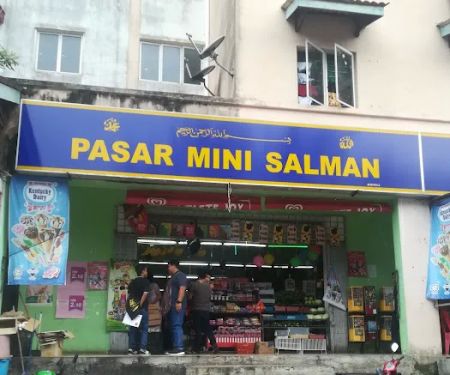 Ais Krim Potong Lima MK Bukit Beruntung Pasar Mini Salman