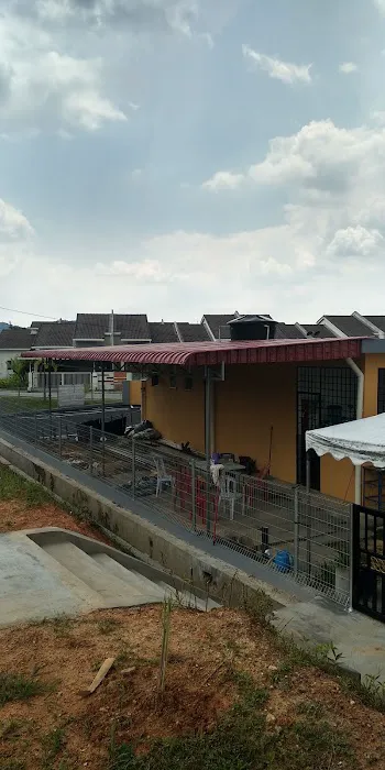Surau al-Mustaqim, Tamu Hill Park Picture 8
