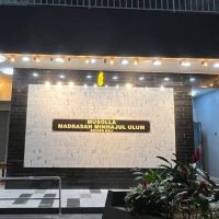 Musolla Madrasah Minhajul Ulum ico