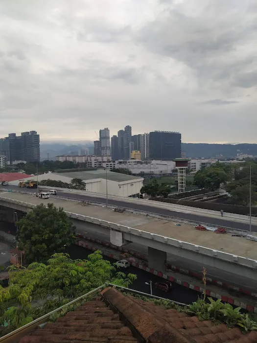 Kompleks Kediaman Kakitangan Awam Jalan Uthant (KKKA) Picture 1