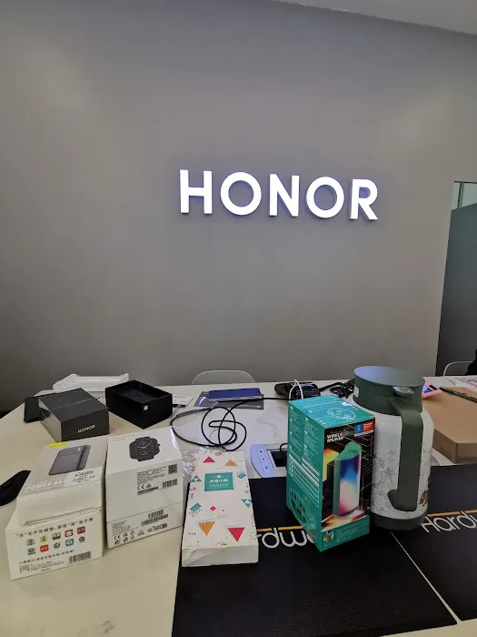 HONOR Experience Store @ KL East Mall Picture 3