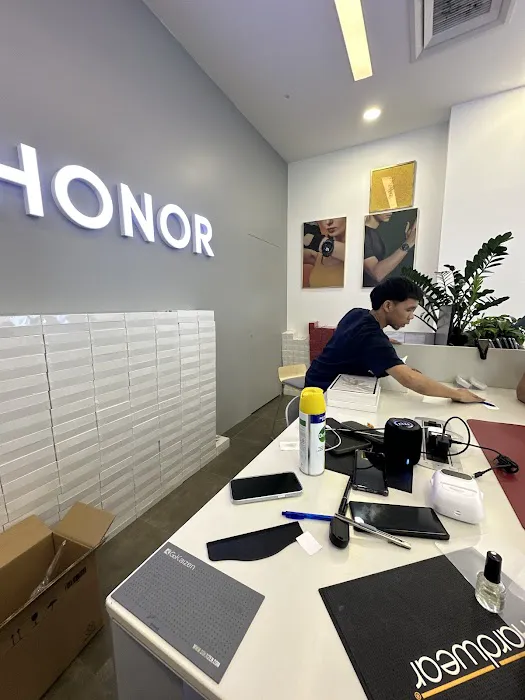 HONOR Experience Store @ KL East Mall Picture 6