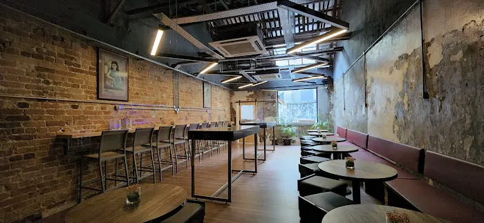 RUST KL CAFE & BAR Picture 3