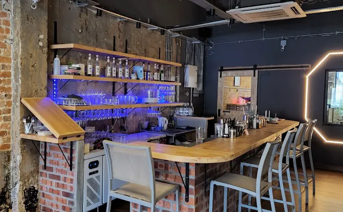 RUST KL CAFE & BAR Picture 5