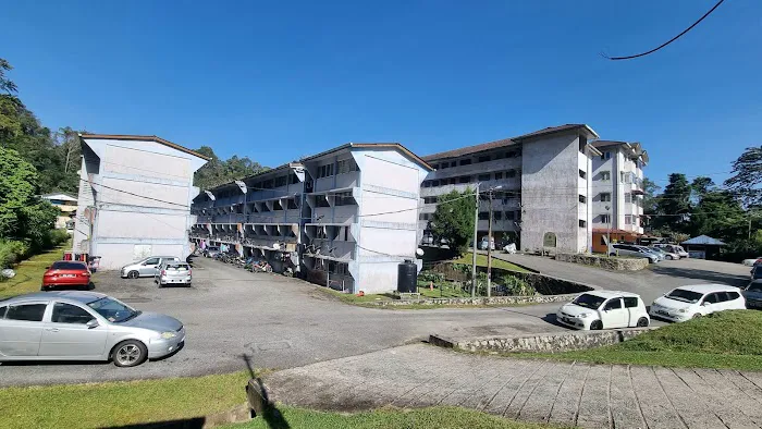 Surau Rumah Pangsa Taman Sungai Hijau Picture 3