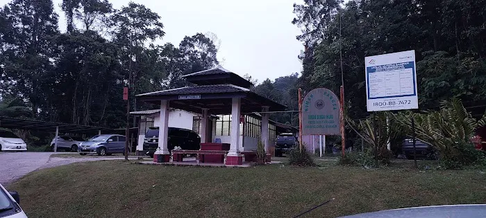 Surau Rumah Pangsa Taman Sungai Hijau Picture 7