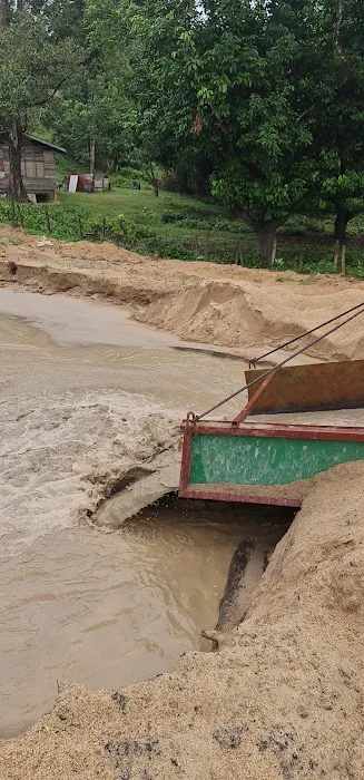 Pengkalan nelayan kuala jempol Picture 8