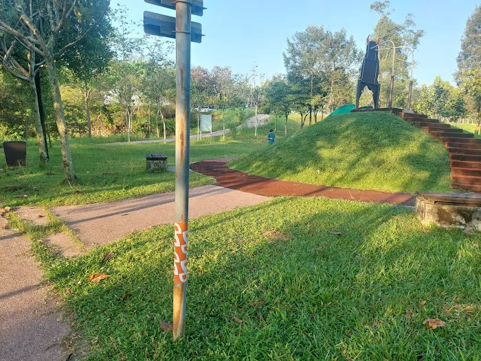 Aralia Elmina Gardens Picture 8