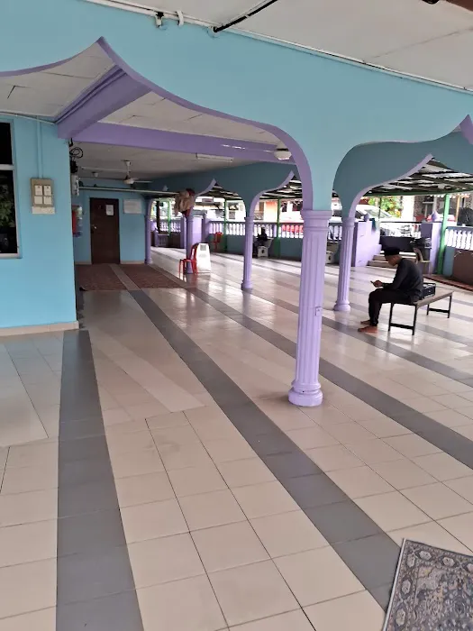 Surau Jumaat Al-Ibtida'iah Kampung Bendahara Picture 4