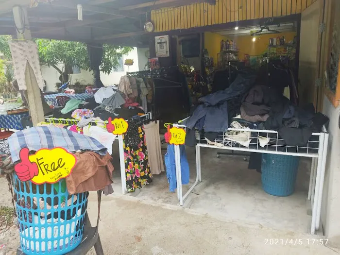 Warung Wana Lan kg sg putat Picture 2