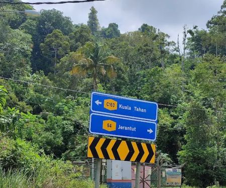 Kampung Sungai Putat