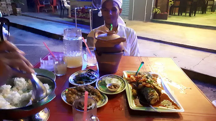 Puteri Thai Seafood Picture 4