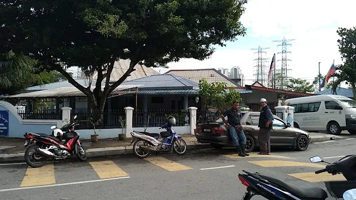 Madrasatul Tarbiyatul Islamiah Kampong Melayu Segambut Bahgia Picture 1
