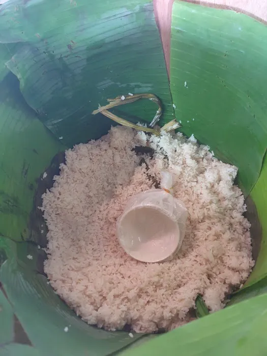 Nasi Lemak Daun Pisang Feri Picture 3