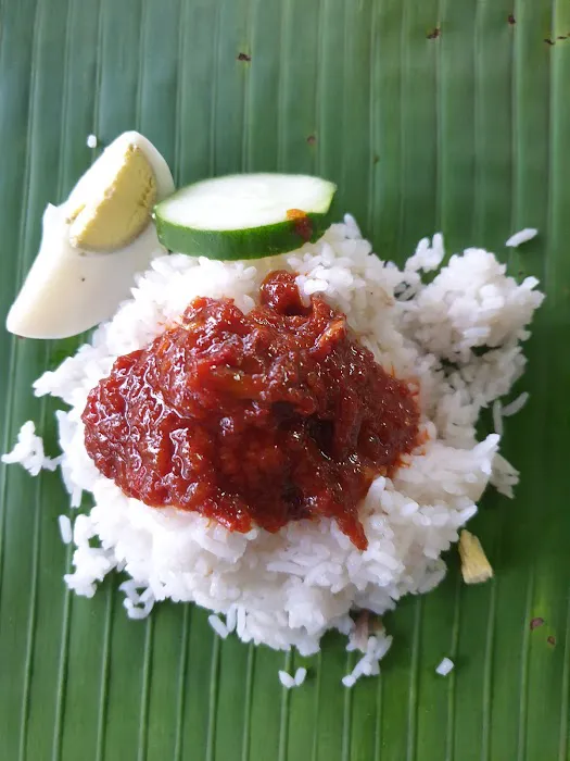 Nasi Lemak Daun Pisang Feri Picture 1