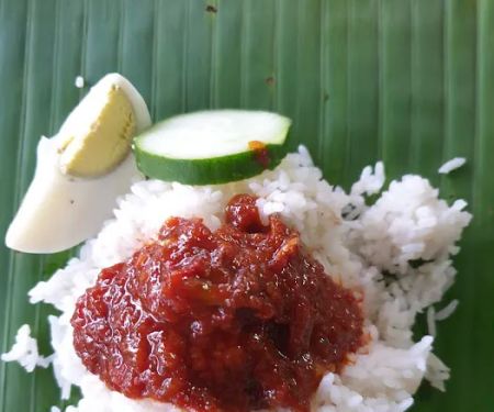 Nasi Lemak Daun Pisang Feri