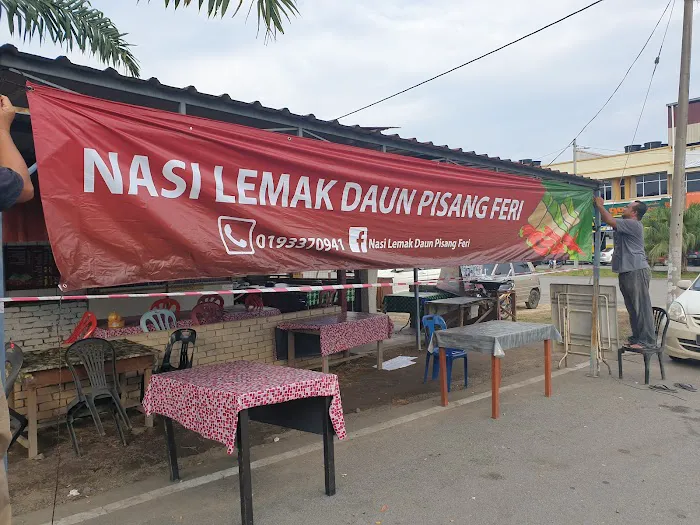 Nasi Lemak Daun Pisang Feri Picture 6