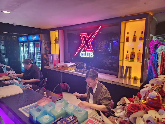 X club Picture 1