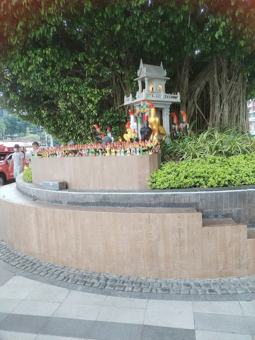 Dataran Payung Maran Picture 1