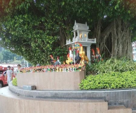 Dataran Payung Maran