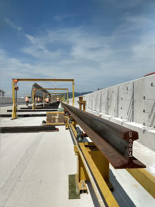 Terminal_lounge Picture 1
