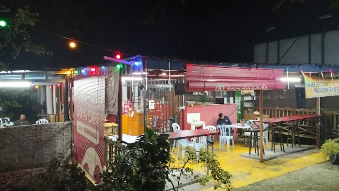 YUNIC CHICKEN RICE Picture 7