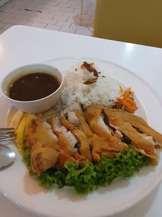 Ice Station Cafe Picture 5