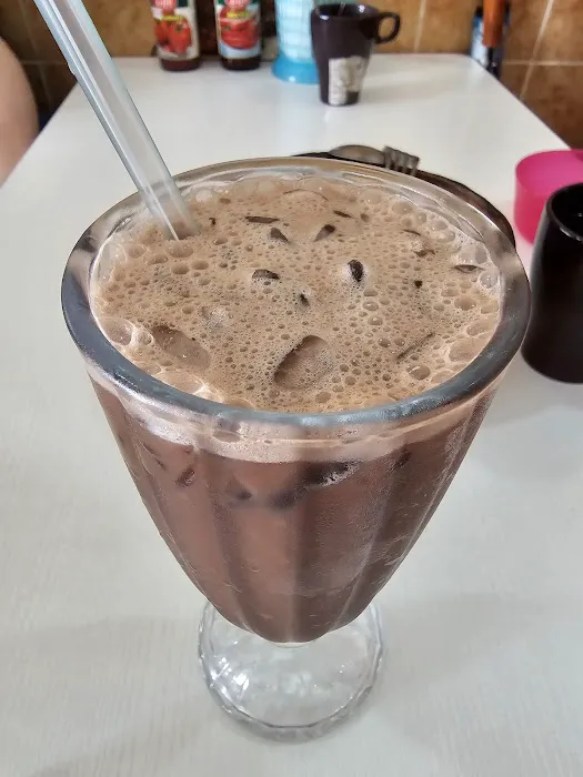 Ice Station Cafe Picture 3