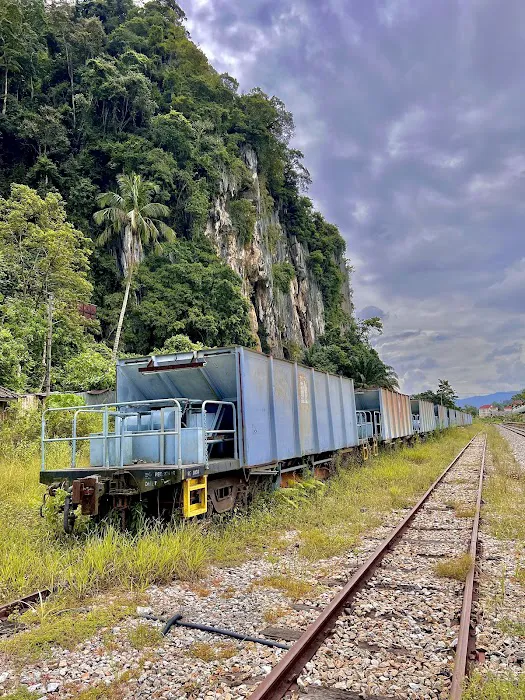 Gua Musang Peak Picture 9
