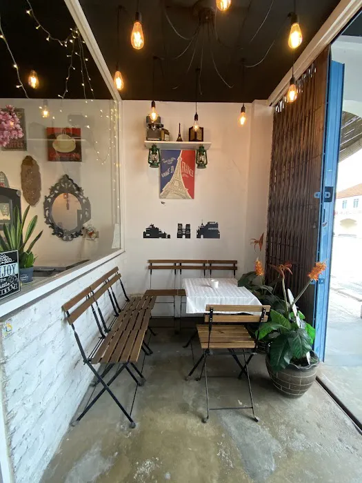 Café Lumière Kuala Selangor Picture 5