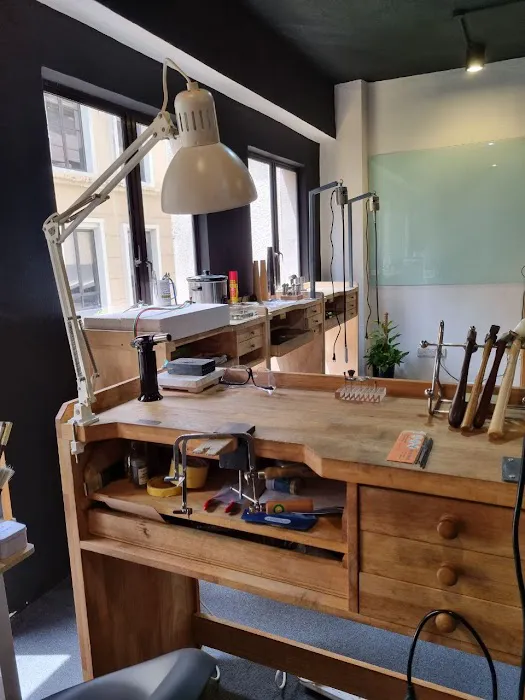 My Artisan Hub | handcrafted jewelry | Metalsmith studio | handmade jewelry workshop and classes in Kuala Lumpur, Malaysia Picture 6