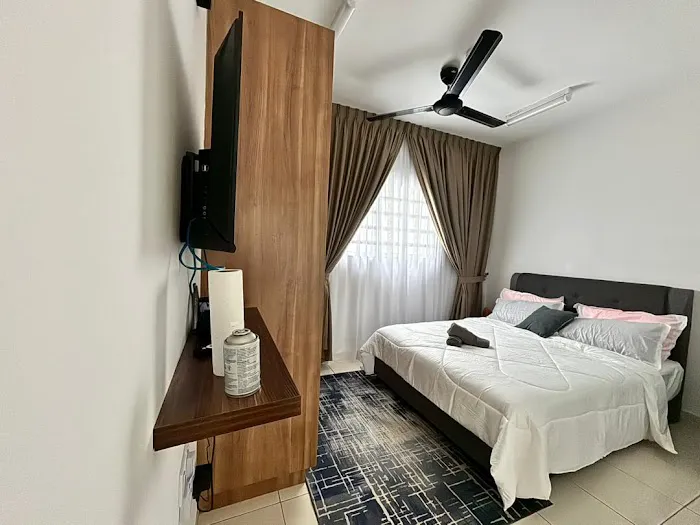 KLIA Homestay Apartment @ Alanis Residence Picture 1