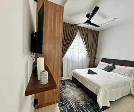 KLIA Homestay Apartment @ Alanis Residence