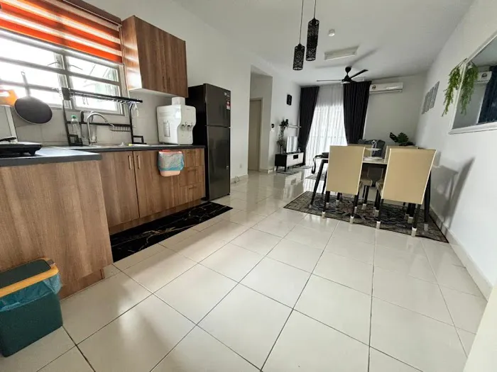KLIA Homestay Apartment @ Alanis Residence Picture 6