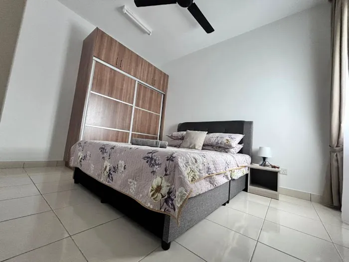 KLIA Homestay Apartment @ Alanis Residence Picture 9
