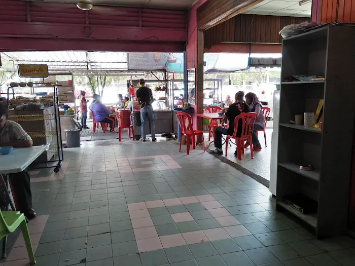 Aimanur Cafe Maran Picture 12