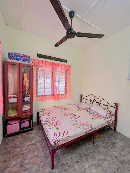 RIS HOMESTAY Picture 1