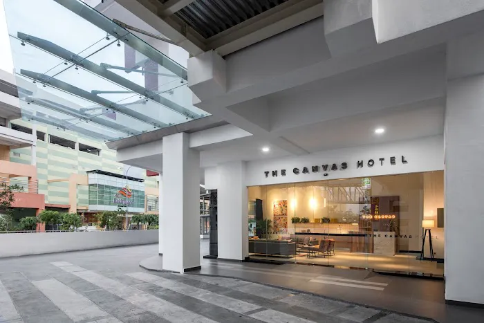 The Canvas Hotel Picture 8