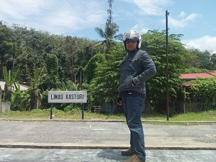 Stesen kereta api lama Limau Kasturi Picture 1