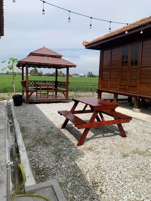 Teratak Kayu Sungai Besar Picture 2