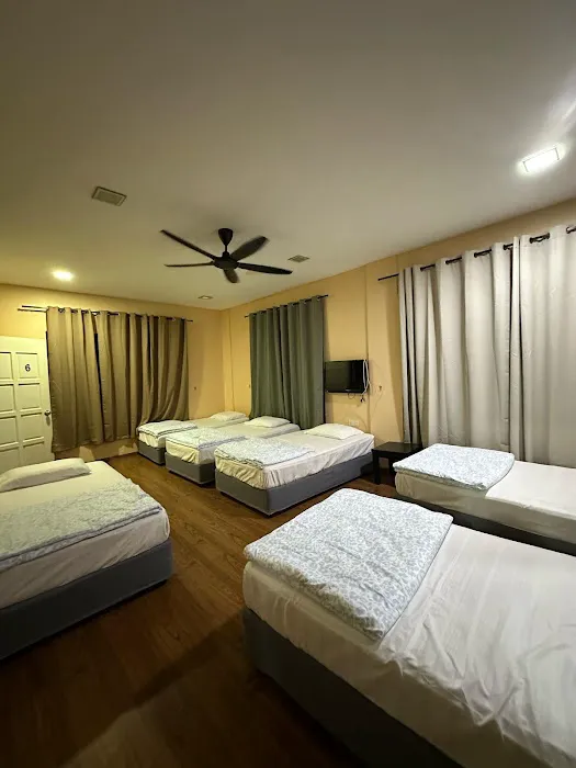 Nur Bougainvillea Homestay Picture 1