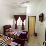 RUMAH TAMU TRIANG/BERA (HOMESTAY)