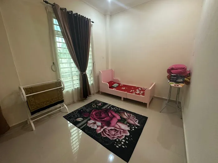 Qairina Homestay Machang Picture 10