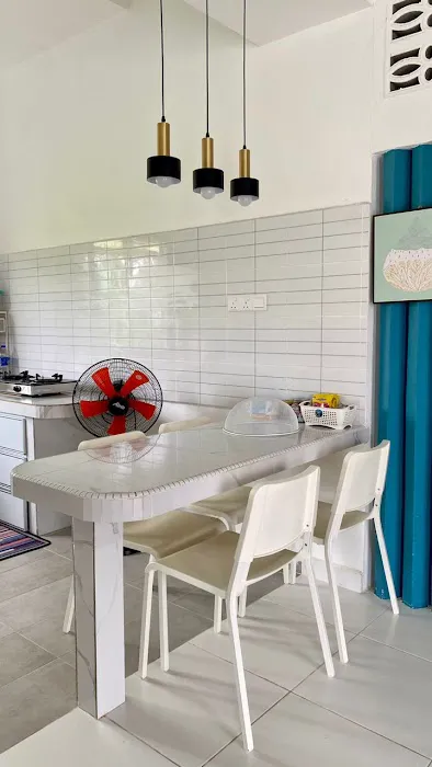 J HOMESTAY & ROOMSTAY MACHANG Picture 9