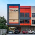 OYO 91040 Hotel Ezi Inn