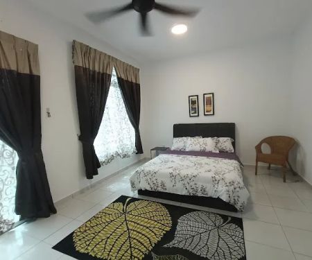 Sofea Homestay (Muslim Only)