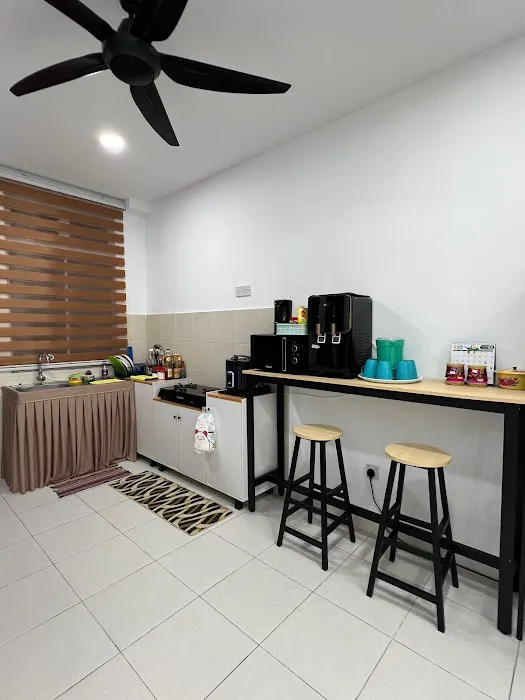 Azzahra Homestay ,Kundang Jaya, Rawang Picture 9